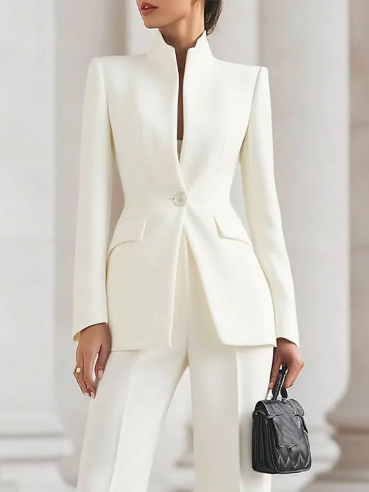 طقم نسائي أنيق قطعتين – بليزر بأكمام طويلة مع بنطال واسع رسمي