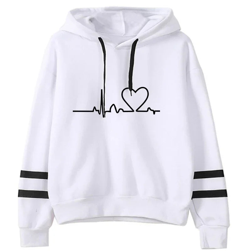 طقم رياضي نسائي عصري – هودي مخطط مع بنطال رياضي مريح