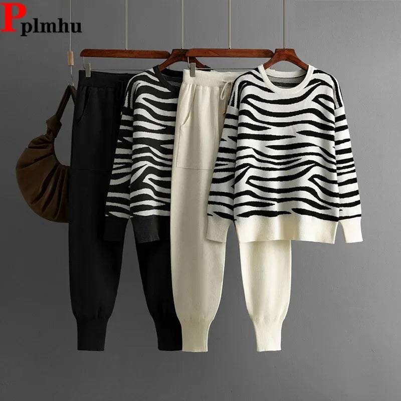 طقم نسائي شتوي محبوك قطعتين – كنزة بنقشة ليوبارد مع بنطال حريم بخصر مرتفع