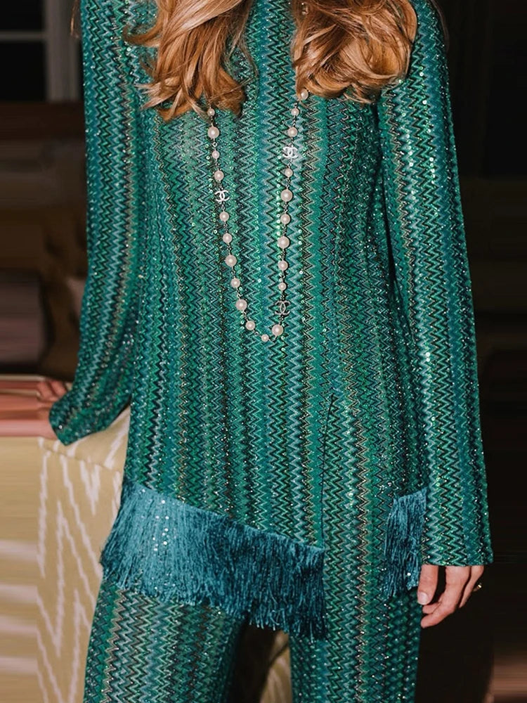 طقم نسائي كاجوال قطعتين مخطط – بلوزة بأكمام طويلة مع بنطال واسع مريح