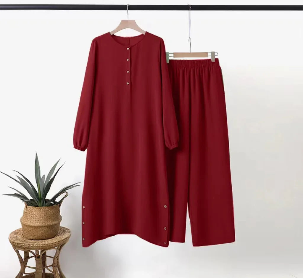 طقم عباية نسائي أنيق قطعتين – قميص طويل بأزرار مع بنطال واسع مريح