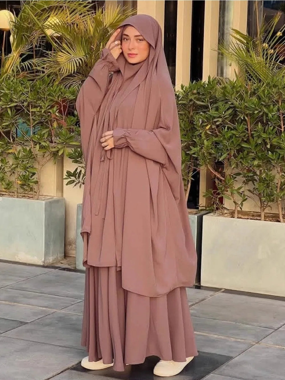 طقم خمار وتنورة نسائي للصلاة – عباية إسلامية محتشمة بغطاء كامل